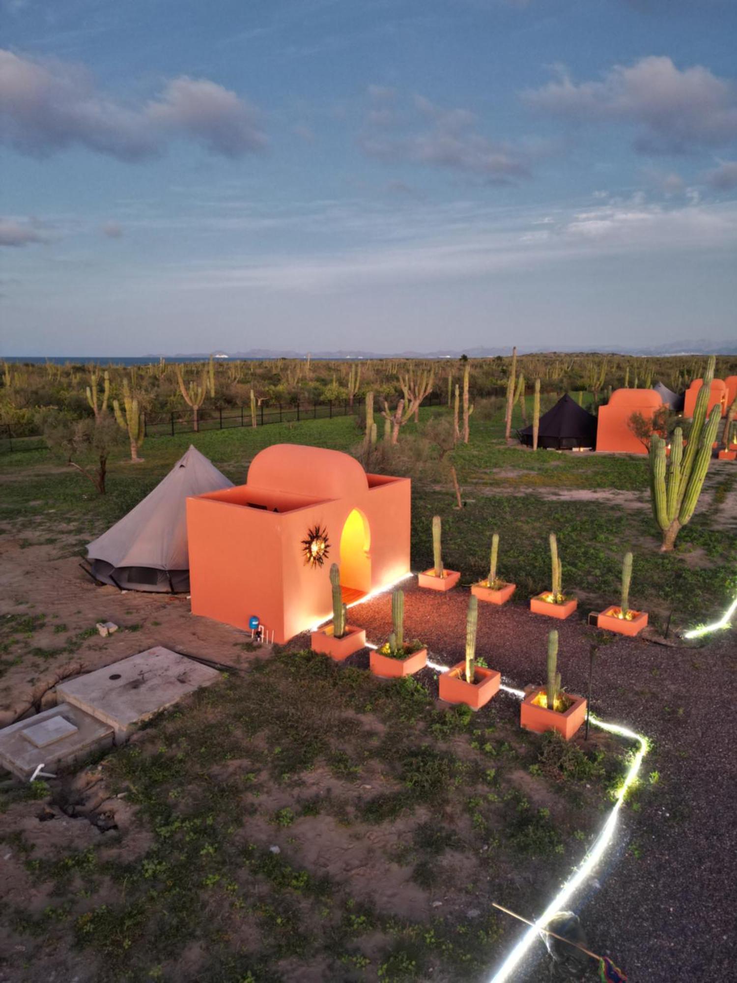K Naj Community Glamping Hotel La Paz Exterior photo